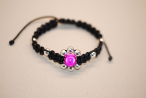 tp15-bracelet-macrame-fleur